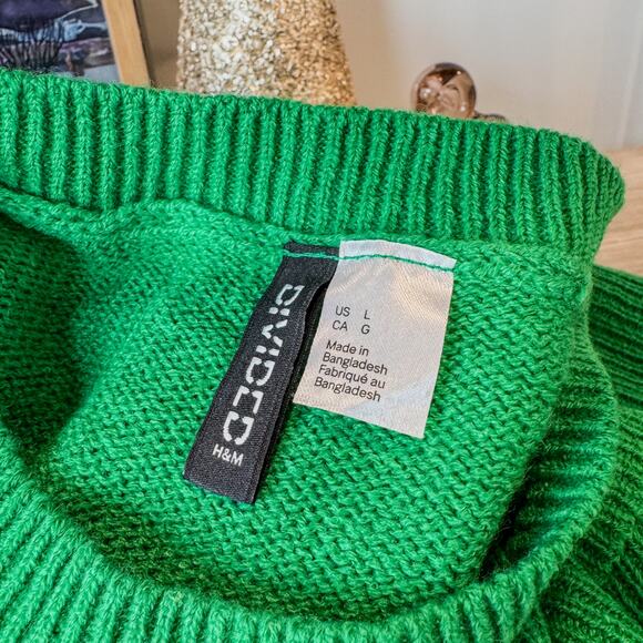 Divided by H&M, Emerald Green Crewneck Long Sleeve Sweater Top, Women's Large - Picture 4 of 9